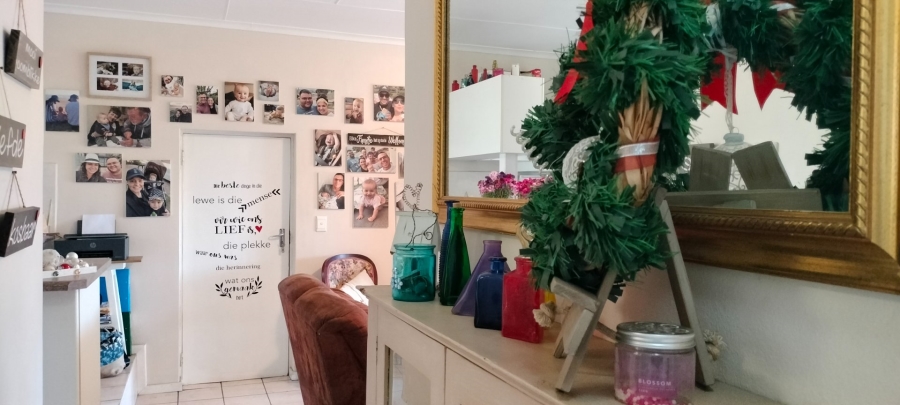 3 Bedroom Property for Sale in Fraaiuitsig Western Cape